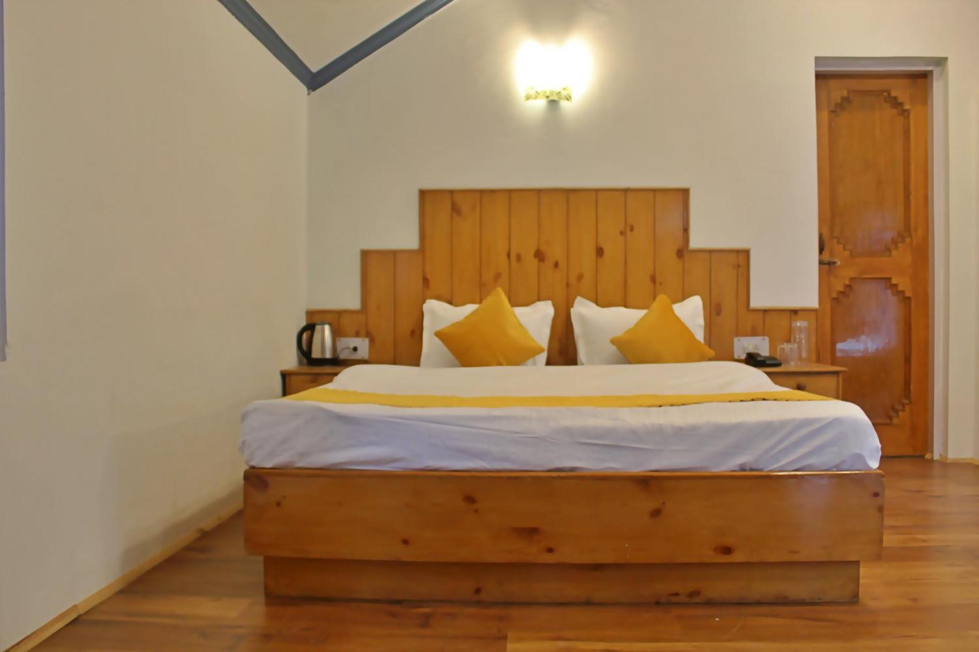 מנאלי Sylvan Woods Cottage מראה חיצוני תמונה